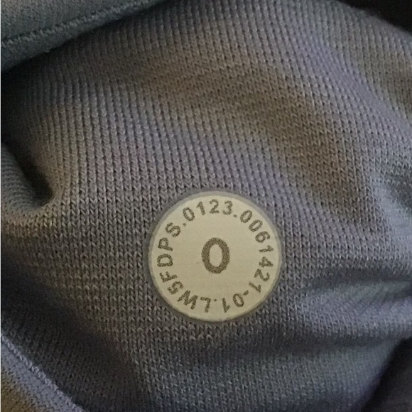 Lululemon Align High-Rise Mini-Flared Pant 32"
Chambray (2023) Like new - Picture 6 of 8